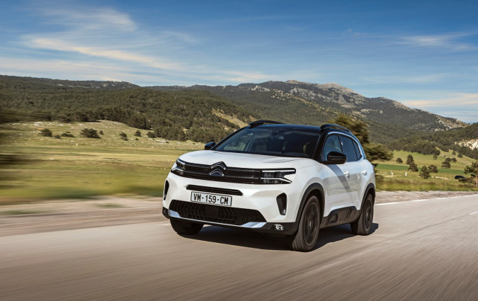 To Citroën C5 Aircross ένα από τα πληρέστερα μεσαία SUV της ελληνικής αγοράς μπορεί να γίνει δικό σας από €25.900 Citroën C5 Aircross