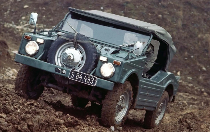 Η Porsche 597, το μοντέλο που κατασκεύασε η Porsche για τις ανάγκες του γερμανικού στρατού, ήταν η πρώτη τετρακίνητη σπουδή στην ιστορία της φίρμας Porsche 597