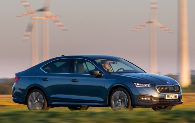 Τα αποκαλυπτήρια της ανανεωμένης Škoda Octavia θα πραγματοποιηθούν μέσα στον Φεβρουάριο, όπως έκανε γνωστό η Škoda Škoda Octavia
