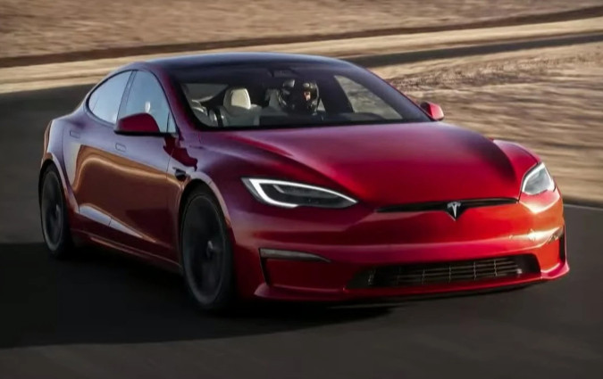 O πάλαι ποτέ ισχυρός σύμμαχος της Tesla, η Νορβηγία, ανακοίνωσε πως ξεκινά έρευνα μετά από αλλέπάλληλες καταγγελίες για χρήση ελλατωματικών υλικών στα Model S και Model Χ Tesla Model S