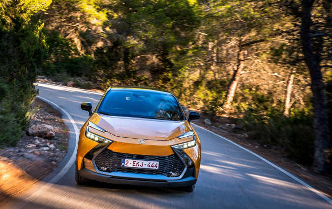 Η Toyota, ολοκλήρωσε το 2023 στην Ελλάδα ευρισκόμενη στην κορυφή των πωλήσεων επιβατικών αυτοκινήτων, φορτηγών, αλλά και των συνολικών πωλήσεων Toyota C-HR