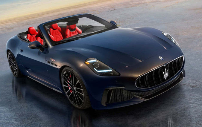 Ποιο μοτέρ ταιριάζει καλύτερα σε ένα ξεσκέπαστο ιταλικό GT; V6 ή ηλεκτρικό; Η Maserati καλύπτει όλα τα γούστα. Maserati GranCabrio