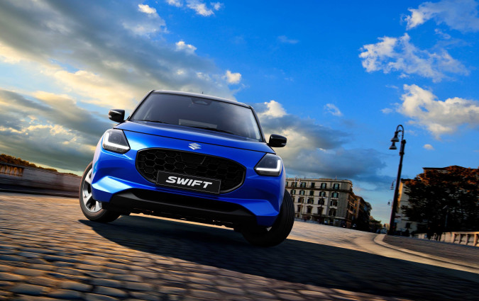 Το ανανεωμένο Suzuki Swift θα είναι διαθέσιμο στην ελληνική αγορά τον Απρίλιο, με τιμή εκκίνησης τις €18.450 Suzuki Swift