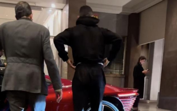 Ο Cristiano Ronaldo έχει αποκτήσει μία από τις 599 Ferrari Daytona SP3, με 840 ίππους και τιμή κοντά στα τρία εκατομμύρια ευρώ Cristiano Ronaldo Ferrari