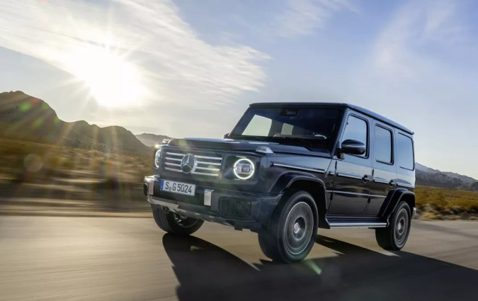 Η ανανεωμένη Mercedes-Benz G-Class αποκτά για πρώτη φορά στην ιστορία της κινητήρες με ήπια υβριδική υπόσταση Mercedes-Benz G-Class