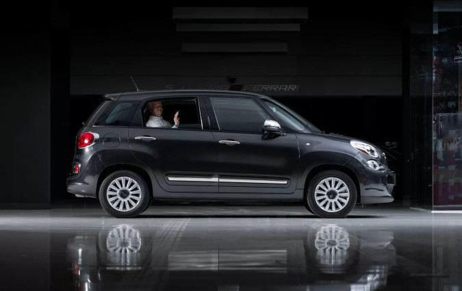 Ίσως το μοναδικό αυτοκίνητο που μπορεί να υποστηρίξει ότι έχει το Αλάθητο. FIAT 500L