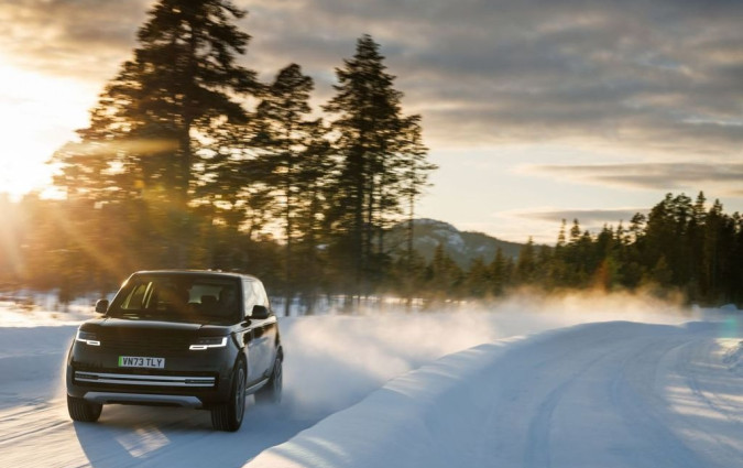 Το Range Rover Electric θα ανοίξει νέους δρόμους στον τομέα της ηλεκτροκίνησης, της φινέτσας και των πολυτελών ταξιδιών Range Rover Electric