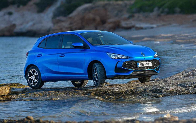 To ΜG3 Hybrid+ έρχεται στην ελληνική αγορά με 195 ίππους, πλουσιότατο βασικό εξοπλισμό και τιμή που με την προωθητική ενέργεια δεν ξεπερνά τις €20.000 MG3