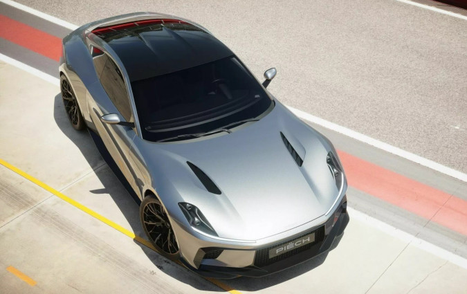 Με όνομα βαρύ σαν Ιστορία, το GT ευαγγελίζεται την επιστροφή της οδηγικής απόλαυσης στα EV. Piëch Automotive