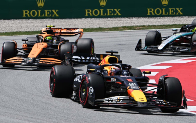 O Max Verstappen πανηύρισε την 61η νίκη της καριέρας του στο GP Ισπανίας, τερματίζοντας μπροστά από τους Norris και Hamilton Spanish GP Catalunya
