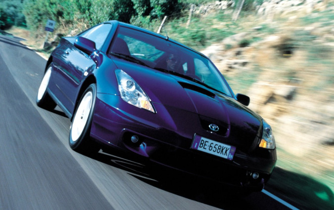 Toyota Celica με δίλιτρο μοτέρ και 400 άλογα βλέπουν τα ιαπωνικά μέσα ενημέρωσης το 2025. Toyota Celica