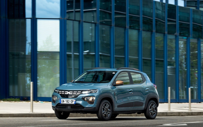 Με €17.950, το Dacia Spring παραμένει το πιο προσιτό ηλεκτρικό μοντέλο της αγοράς Dacia Spring