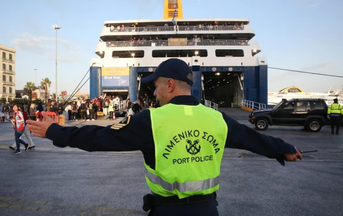 Οι διακοπές με ηλεκτρικό αυτοκίνητο σε νησί είναι εφικτές, απαιτούν όμως προσεκτικό προγραμματισμό EV in ship-rules