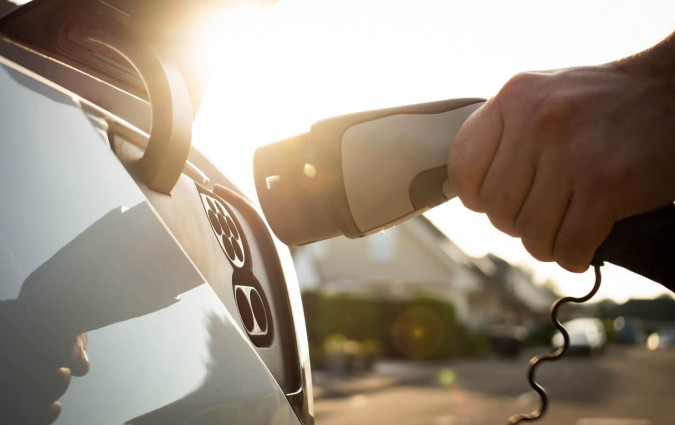 Το Recurrent Auto μελέτησε το φαινόμενο, αναλύοντας δεδομένα από τις μπαταρίες 7.500+ ηλεκτρικών αυτοκινήτων Ηλεκτρικά, πόσο η θερινή θερμοκρασία επηρεάζει την αυτονομία;