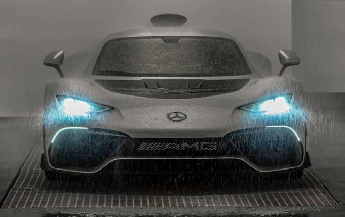 Κάποτε ήταν το Mazda RX-8 που δεν συμπαθούσε το να σβήνει πριν φτάσει στην κατάλληλη θερμοκρασία. Να και κάτι κοινό με το γερμανικό hypercar των 1.063 ίππων. AMG One