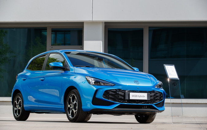 To MG3 Hybrid+ προτάσσοντας φρέσκια σχεδίαση, πλούσιο τεχνολογικό υπόβαθρο, 195 ίππους και τιμή εκκίνησης τις €19.950 είναι έτοιμο για πρωταθλητισμό MG Hybrid+