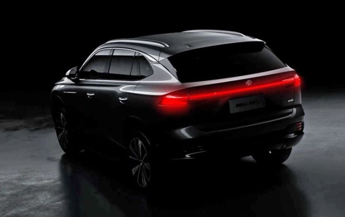 H δεύτερη γενιά του MG HS θα διατηρήσει τα κινητήρια σύνολα της πρώτης, με θερμικές και plug-in hybrid παραλλαγές MG HS Teaser