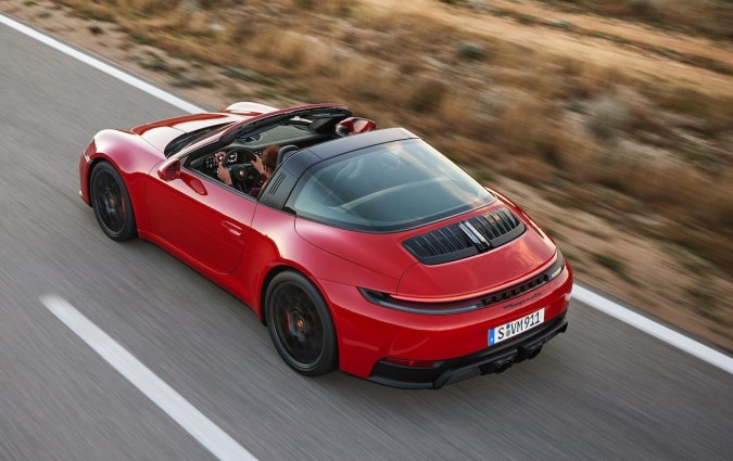 «Θέλετε να οδηγήσετε Porsche; Ε, αγοράστε την. Το τσάμπα πέθανε». Porsche