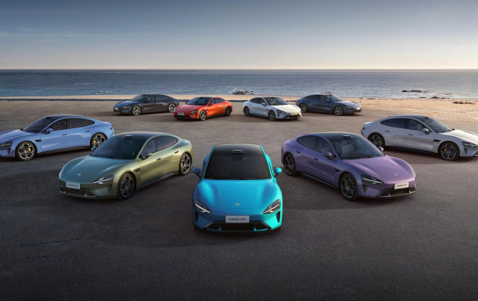 Ένα 4τροχο smartphone με 673 PS κι οι πωλήσεις του πάνε τάπα. Xiaomi SU7