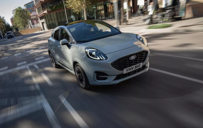 Το Ford Puma συνεχίζει την εμπορική του πορεία, διεκδικώντας τον τίτλο του πιο πρακτικού B-SUV της ελληνικής αγοράς Ford Puma