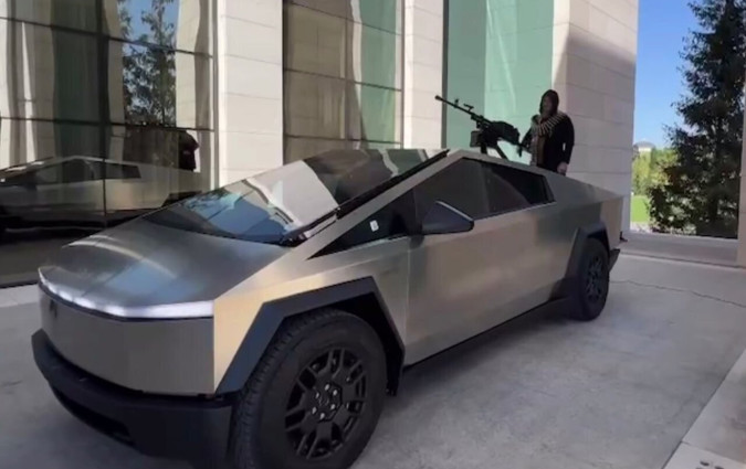 Ο Razman Kadyrov ισχυρίζεται πως το Tesla Cybertruck είναι δώρο του Elon Musk Tesla Cybertruck Kadyrov