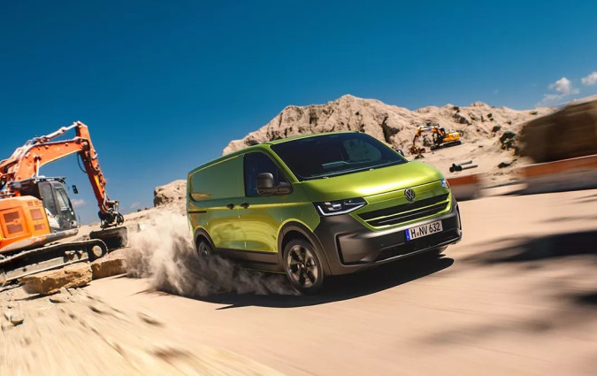 Το VW Transporter πέρασε στην 7η γενιά του, ερχόμενο με ντίζελ, PHEV και 100% ηλεκτρικές διαμορφώσεις VW Transporter