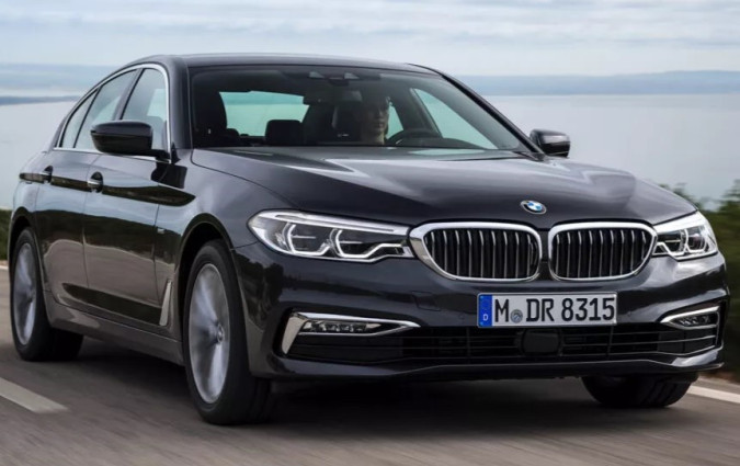 Ο δικηγόρος υπεραμύνθηκε της οδήγησής του προτάσσοντας τα αγωνιστικά φρένα της BMW του! BMW