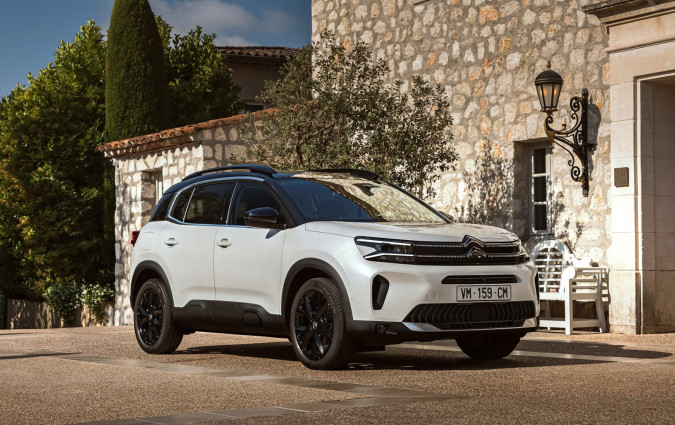 H νέα γενιά του Citroën C5 Aircross, θα κάνει πρεμιέρα μέσα στο 2025, αποκτώντας για πρώτη φορά και αμιγώς ηλεκτρικές εκδόσεις Citroën C5 Aircross