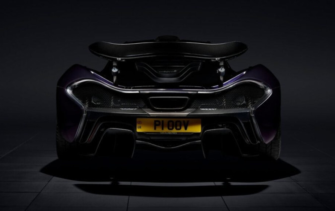 To σίγουρο είναι πως ο διάδοχος της McLaren P1 θα αποδίδει περισσότερους από 1.000 ίππους. Με τον V8 να συνεργάζεται με ένα ήπια υβριδικό κινητήριο σύνολο McLaren P1A