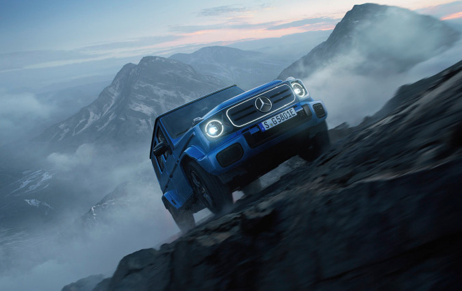 O Bradley Cooper οδηγεί Mercedes-Benz G-Class για 20 χρόνια, γνωρίζοντας από πρώτο χέρι τον πολύπλευρο χαρακτήρα του αυτοκινήτου Mercedes-Benz G-Class