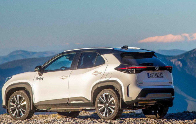 Τα B-SUV παραμένουν στο επίκεντρο της ελληνικής αγοράς, καταλαμβάνοντας το 30,97% της εγχώριας αγοράς με βάση τα στοιχεία του Αυγούστου Toyota Yaris Cross
