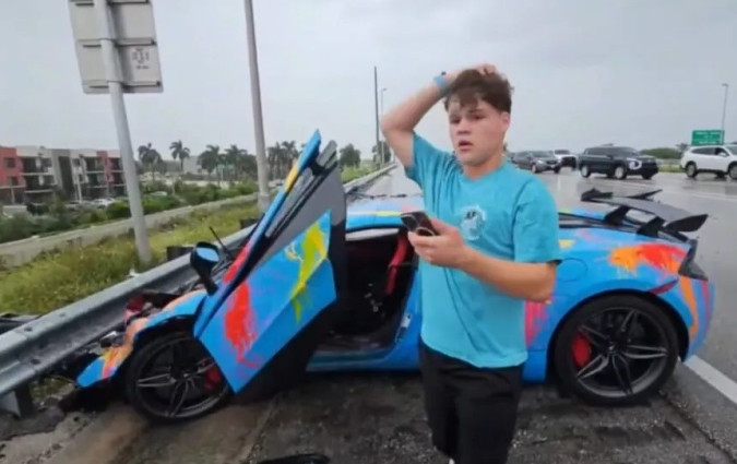 Ελπίζουμε ο νεαρός να πήρε ένα καλό μάθημα και να αντιμετωπίζει με περισσότερη σοβαρότητα την οδήγηση. McLaren 570S