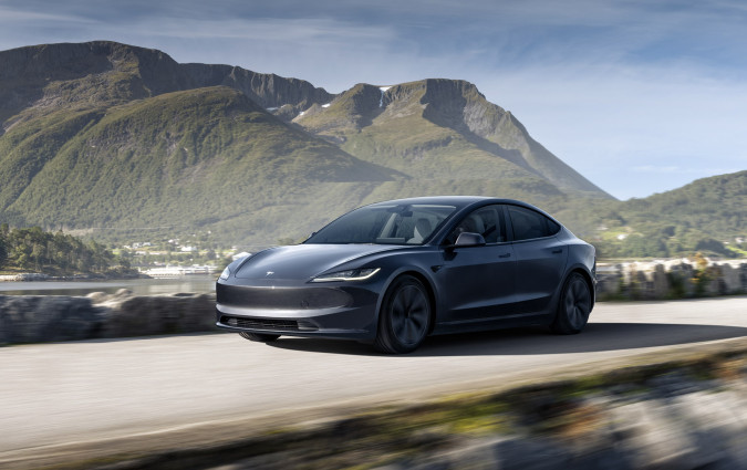 Tesla Model 3 Long Range