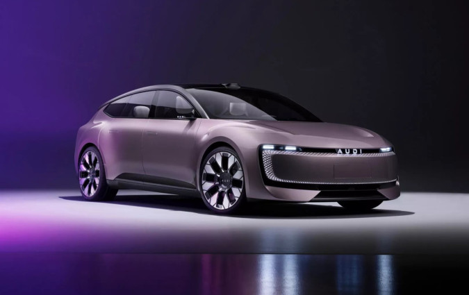 Η μεγαλύτερη αγορά του πλανήτη αγκαλιάζει την ηλεκτροκίνηση, οπότε η Audi προσπαθεί με κάθε τρόπο να την προσεταιριστεί. AUDI