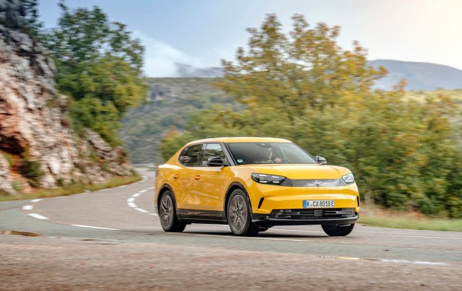 Επισκεφτείτε το επίσημο δίκτυο εμπόρων Ford σε όλη την Ελλάδα και αποκτήστε ιδιαίτερα συμφέρουσα τιμή ανταλλαγής για το παλιό σας αυτοκίνητο Ford Capri