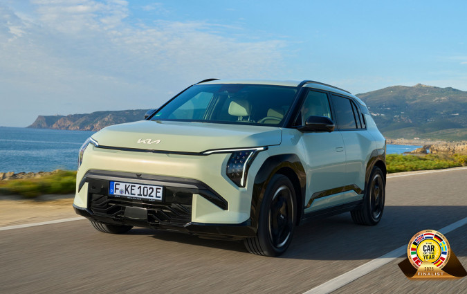 To Kia EV3 είναι διαθέσιμο στην ελληνική αγορά από €29.990 περιλαμβανομένης της κρατικής επιδότησης και της έκπτωσης της Kia Hellas Kia EV3 COTY