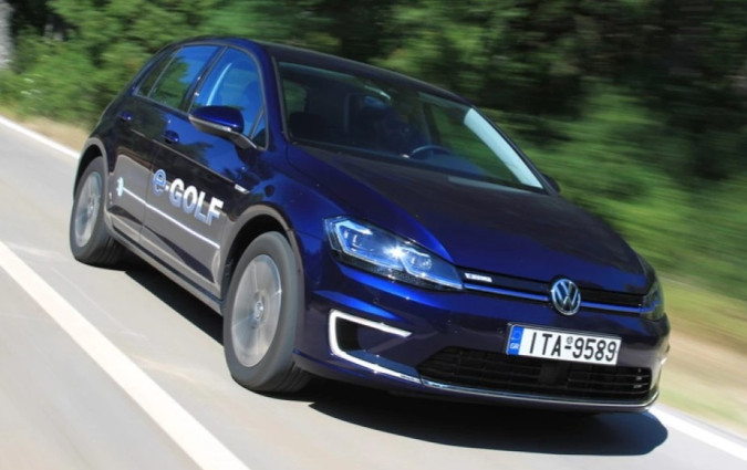 Ποιος θα το περίμενε ότι για την εξέλιξη ενός γερμανικού μοντέλου ορόσημου είναι απαραίτητη μια αμερικανική start-up... Volkswagen Golf