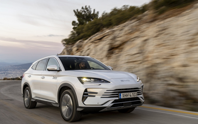 Τα ευρωπαϊκά plug-in hybrid θα δεχθούν ισχυρές πιέσεις από τους νέους Κινέζους ανταγωνιστές. Ούτε ψύλλος στον κόρφο τους! BYD Seal U DM-i