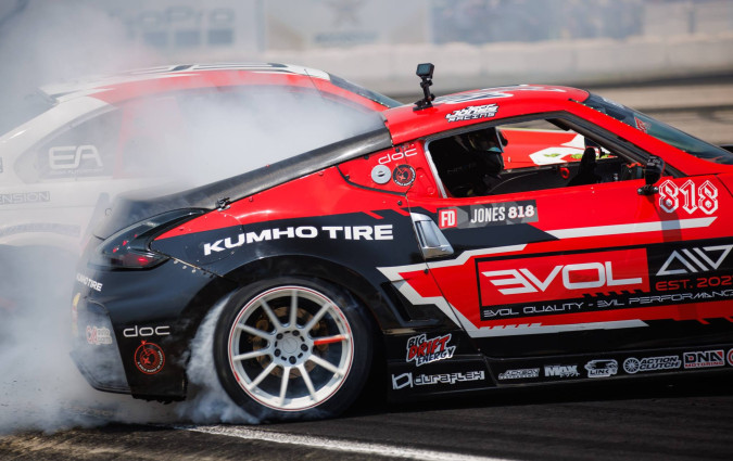 Η Kumho Tire είχε σημαντική παρουσία σε κάθε μία από τις οκτώ εκδηλώσεις του Formula Drift, μέσα στο 2024 KUMHO