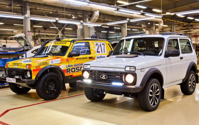 To ταχύτερο εργοστασιακό Niva κοστίζει υπερδιπλάσια χρήματα σε σχέση με το βασικό μοντέλο. Τα γκάζια πληρώνονται! Lada Niva Sport