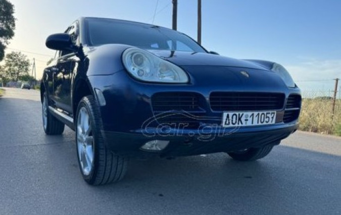Αν είχες πάντα απωθημένο να αποκτήσεις μια Porsche Cayenne επειδή τη θεωρείς ένα εξαιρετικά ολοκληρωμένο μοντέλο, τώρα είναι η ώρα να κάνεις κίνηση. Porsche Cayenne