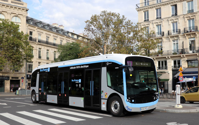 Το σκάνδαλο με τα ηλεκτρικά λεωφορεία εξακολουθεί να εγείρει ερωτήματα στη Γαλλία σχετικά με τη διαχείριση των δημοσίων κονδυλίων. Ηλεκτρικά λεωφορεία