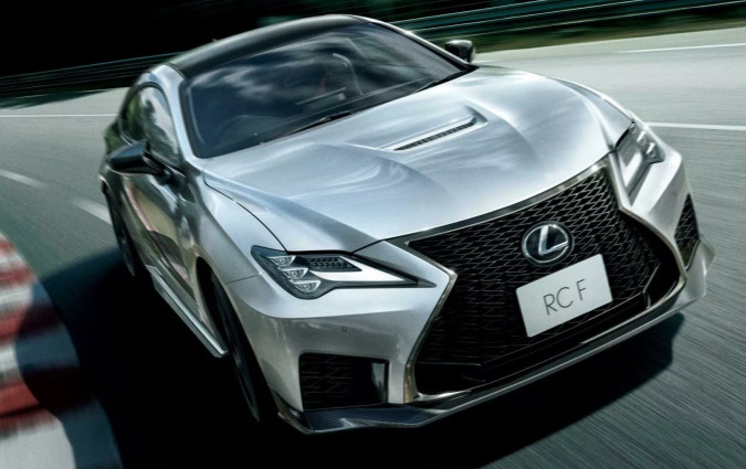 Lexus RC