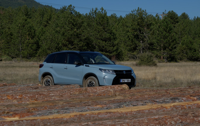 Με 10.636 ταξινομήσεις, η Suzuki έκανε άλμα πέντε θέσεων, ανεβαίνοντας στη δεύτερη θέση των πωλήσεων για το 2024 Suzuki Vitara