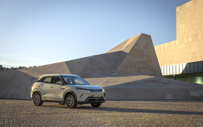 PHEV και τετρακίνητο BYD Atto 2; Οι άνθρωποι της BYD άφησαν τα πάντα ανοιχτά, όμως το λανσαρισμά τους δεν αναμένεται πριν το 2026 BYD Atto 2