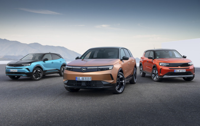 Τα ηλεκτρικά Opel Mokka, Grandland και Frontera προσφέρονται σε αντίστοιχες τιμές με τις ήπια υβριδικές εκδόσεις Opel Electric SUV