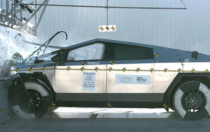 Οι δοκιμές της αμερικανικής NHTSA θεωρούνται πιο αυστηρές από αυτές του Euro NCAP. Tesla Cybertruck