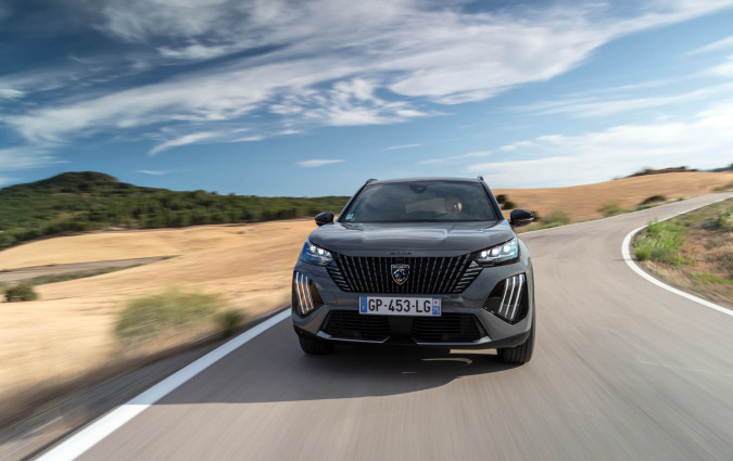 Με 1.412 ταξινομήσεις από την αρχή του 2025, το Peugeot 2008 είναι το απόλυτο best-seller της ελληνικής αγοράς ανεξαρτήτως κατηγορίας Peugeot 2008