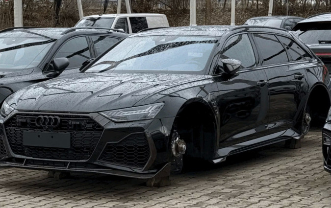 Ο Abt Sportsline παραδέχεται ότι το σύστημα ασφαλείας του πάρκινγκ δεν ήταν το καλύτερο για να αντιμετωπιστεί ένα τέτοιου είδους περιστατικό. Abt Sportsline