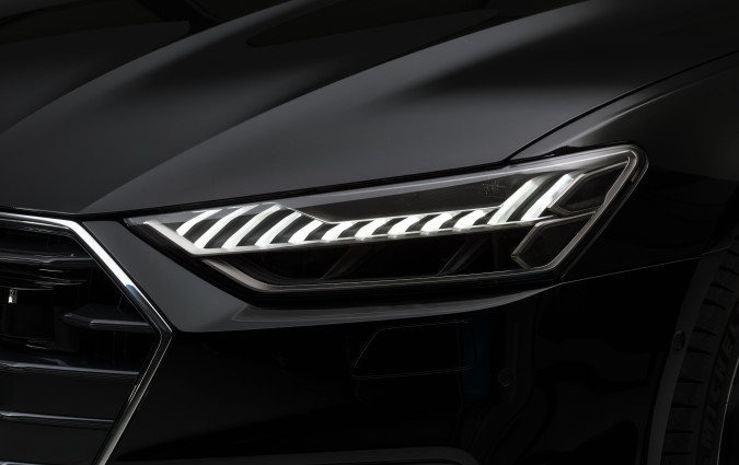 H HELLA έχει εξελίξει και διαμορφώσει τον τρόπο που φωτίζουμε τον δρόμο, κάνοντας τις διαδρομές μας πρωτίστως πιο ασφαλείς, και συγχρόνως πιο απολαυστικές Forvia Hella Lights